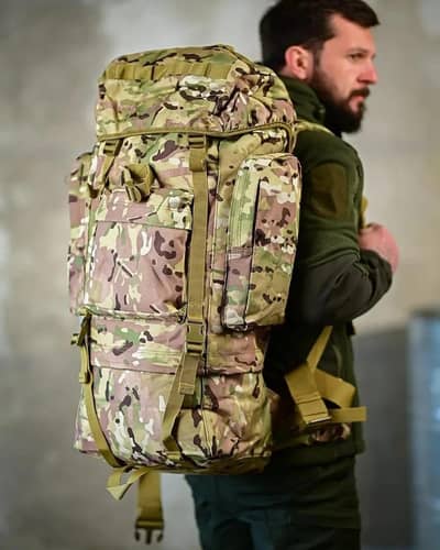 Rucksack bag / trekking bag / adventure bag / tourist bag