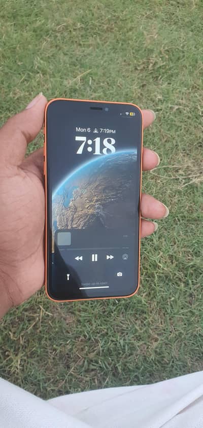 Apple iPhone X converted 17 pro