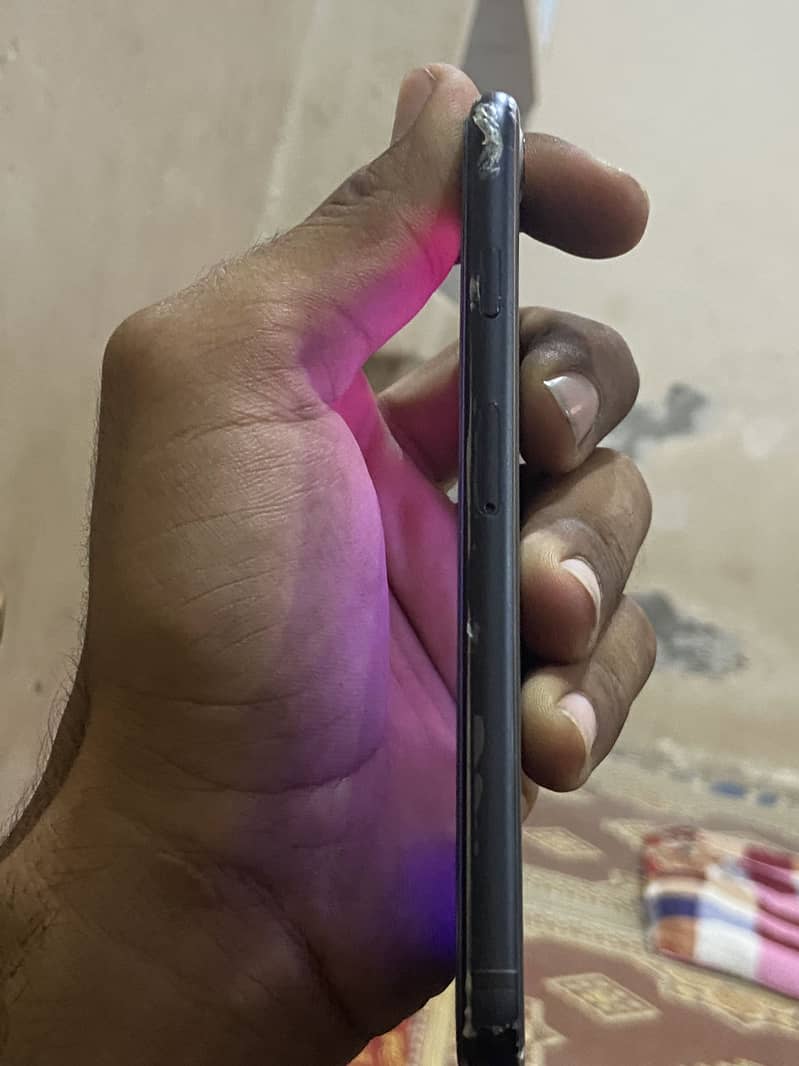 Apple iPhone SE 6