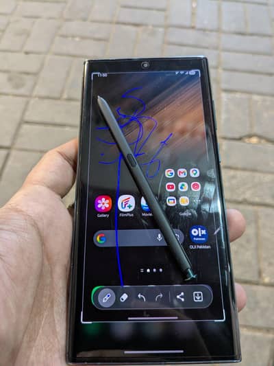 Samsung S22 Ultra 5G U model 12gb 256gb bought from USA. read add plz