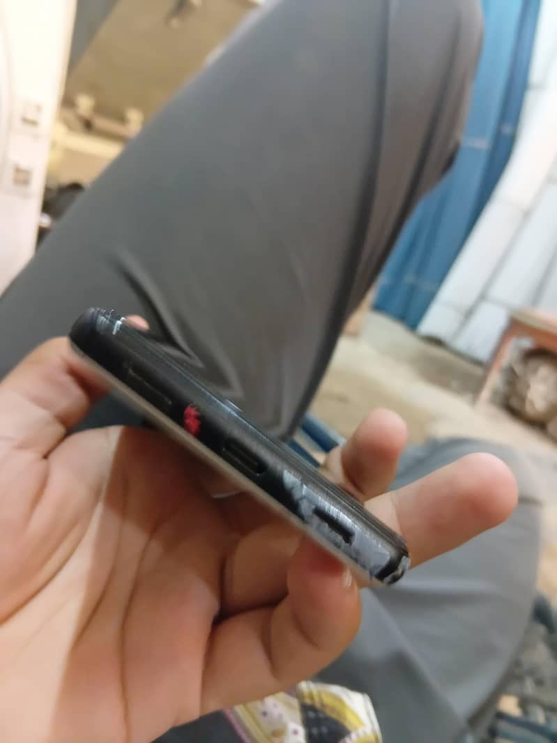 Google Pixel 6a 4