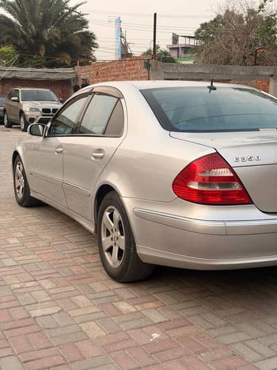 Mercedes E Class 2005