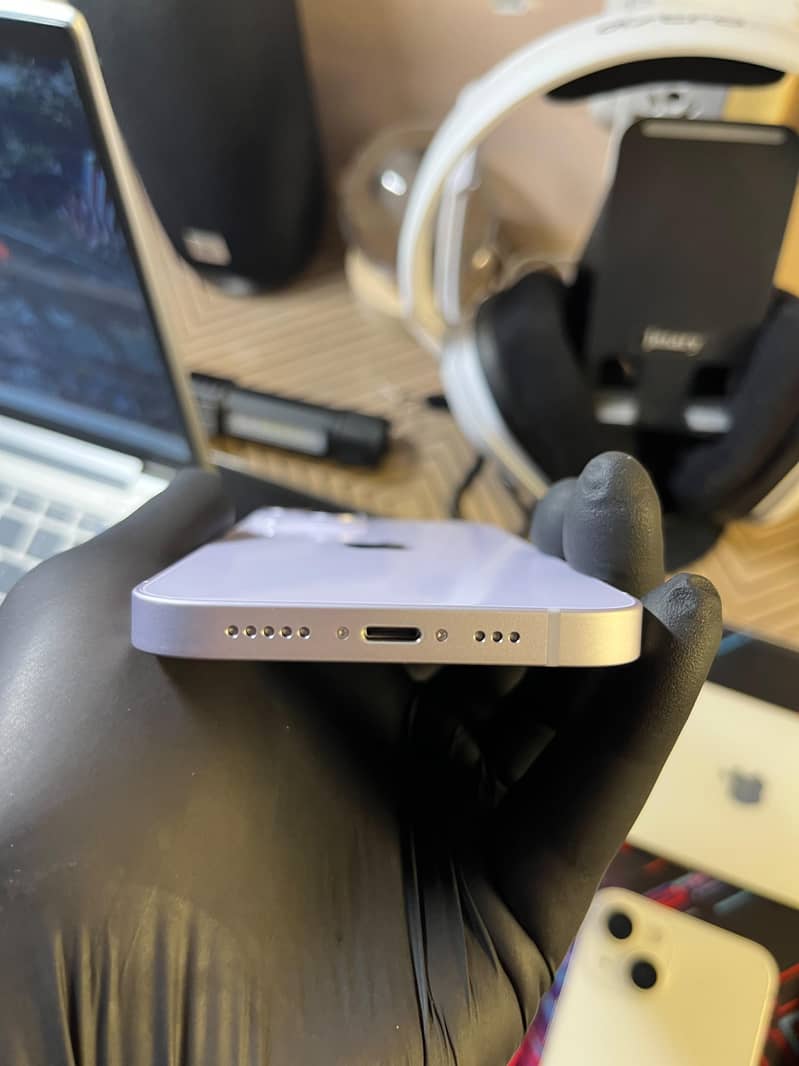 IPhone 14 15
