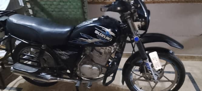Sazuki gs 150 SE