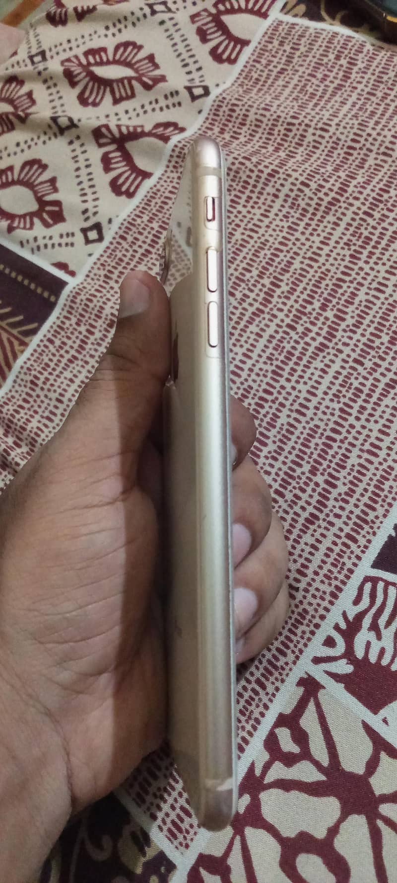 Apple iPhone 8 Plus 2
