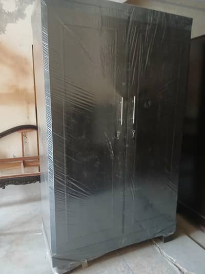 double door wardrobe