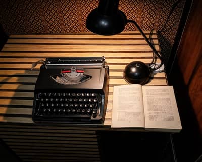 New Typewriters with 6 month Warranty with cover case