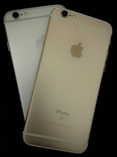 Apple iPhone 6S {READ THE DESCRIPTION FOR LIMITED TIME OFFER!}
