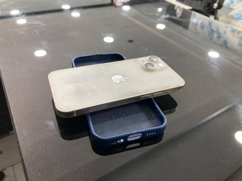 Iphone 13 mini 4