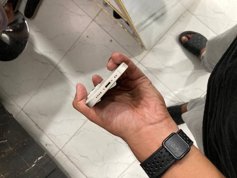 Iphone 13 mini 7