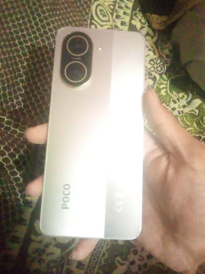 POCO c71 4/64 32MP back 8MP front 5200mah 15w fast charging sportted