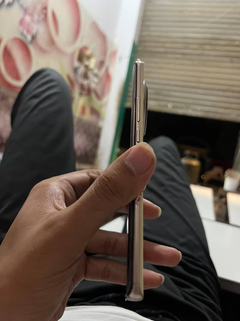Tecno CAMON 30S 2