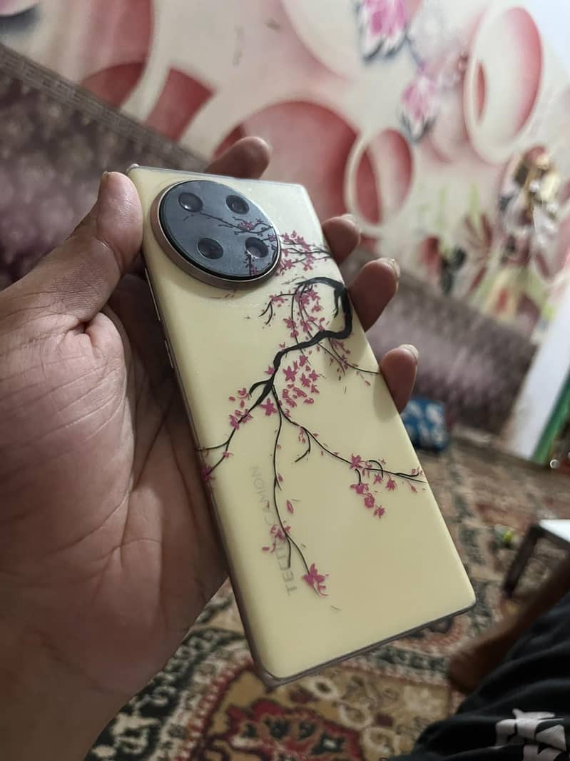 Tecno CAMON 30S 4