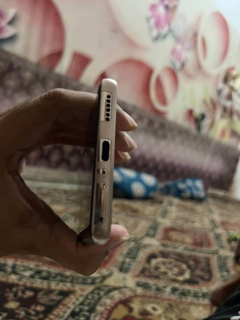 Tecno CAMON 30S 5