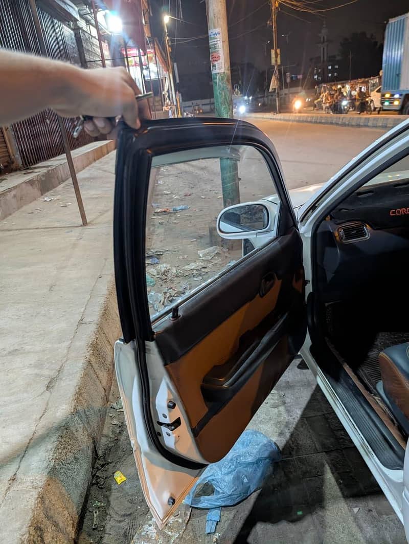 Indus Corolla automatic 2001 4