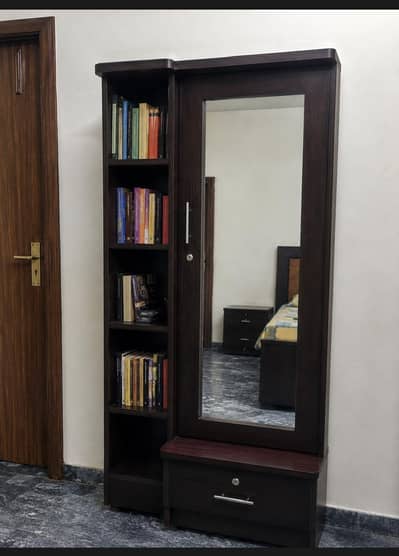 Premium Dressing  with floor Cushions