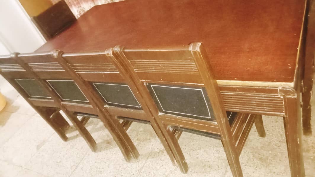 Dinning Table 4