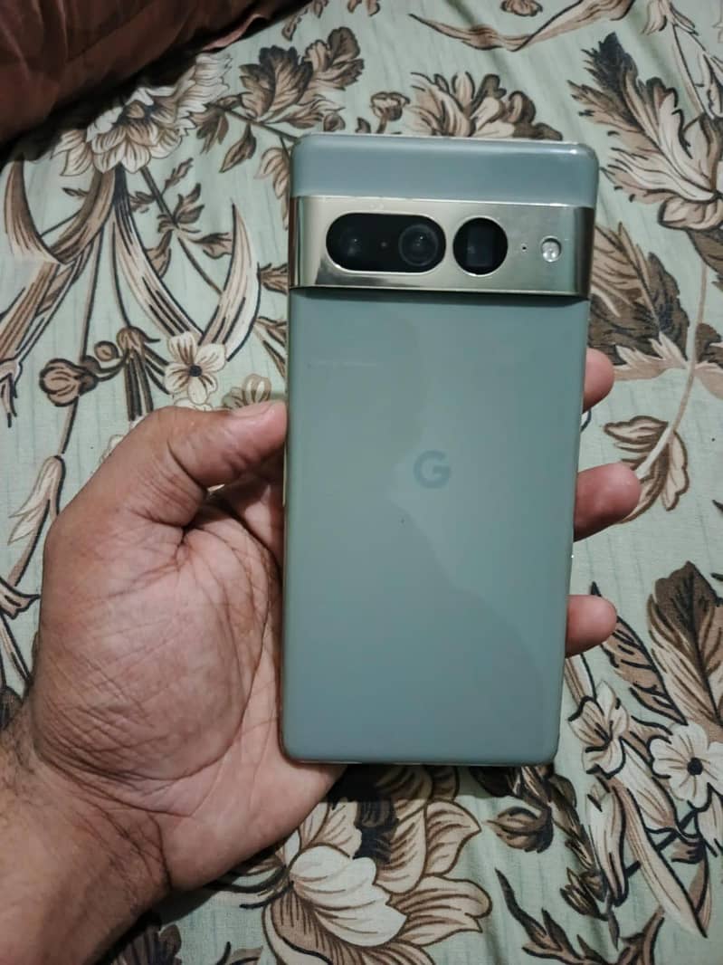Google Pixel 7 Pro 2