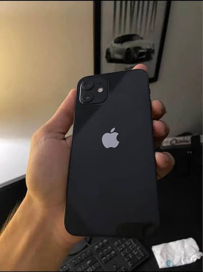 Apple iPhone 12