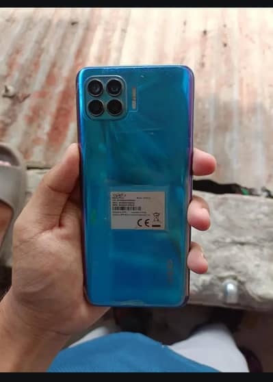 OPPO F17 Pro