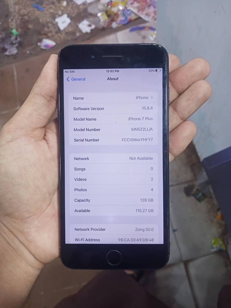 Apple iPhone 7 Plus 6