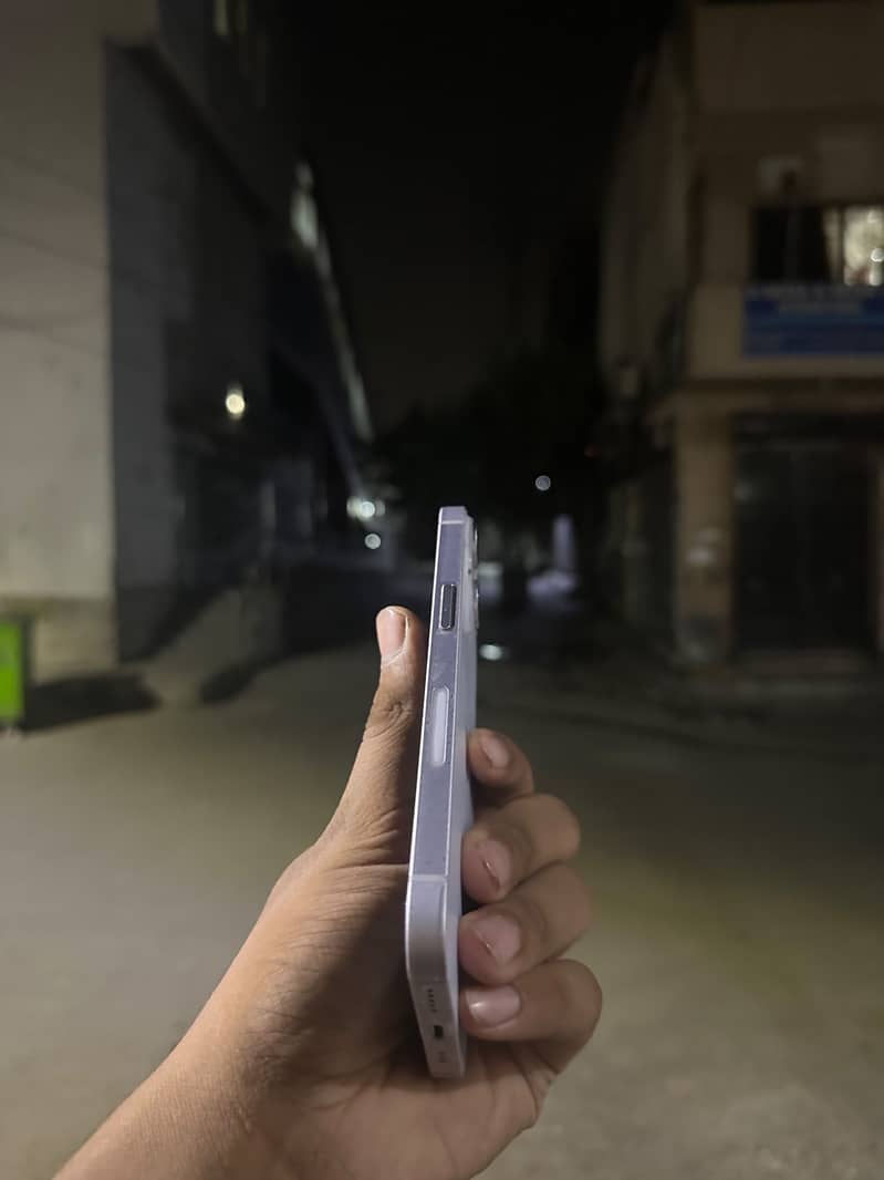 iPhone 14(jv) 3
