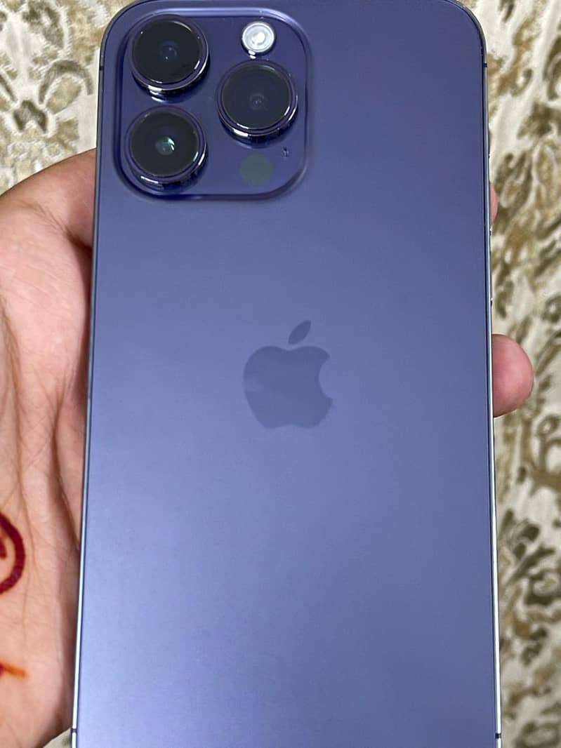 14 pro max 4