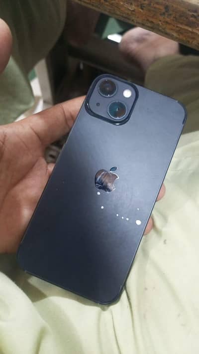 Apple iPhone 13