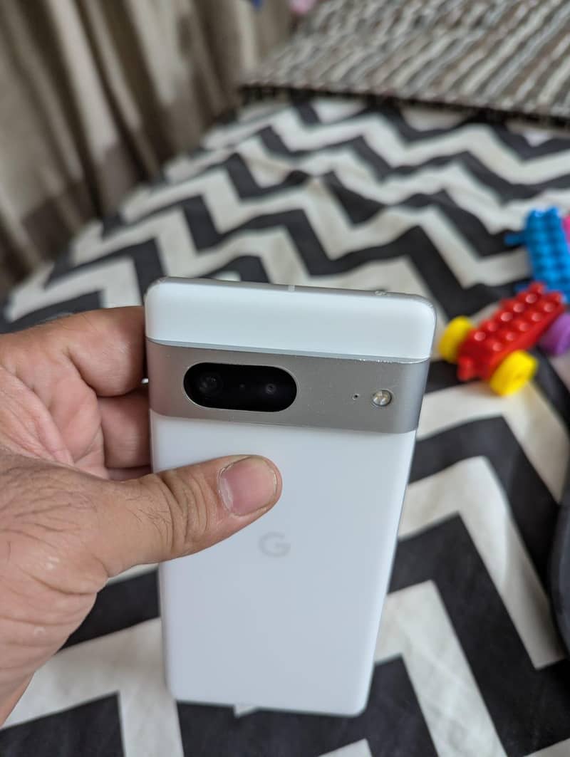 Google Pixel 7 6