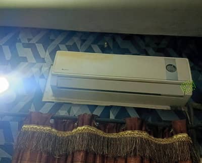 Gree 1ton AC for sale