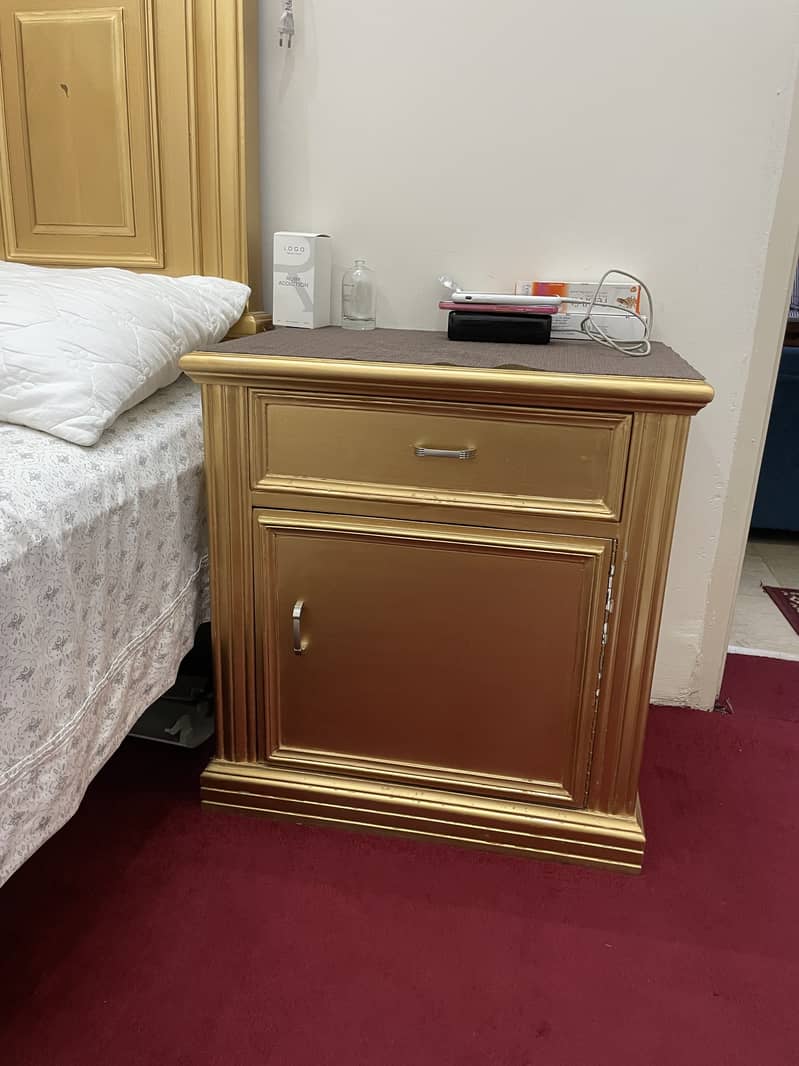 Double Bed set 4