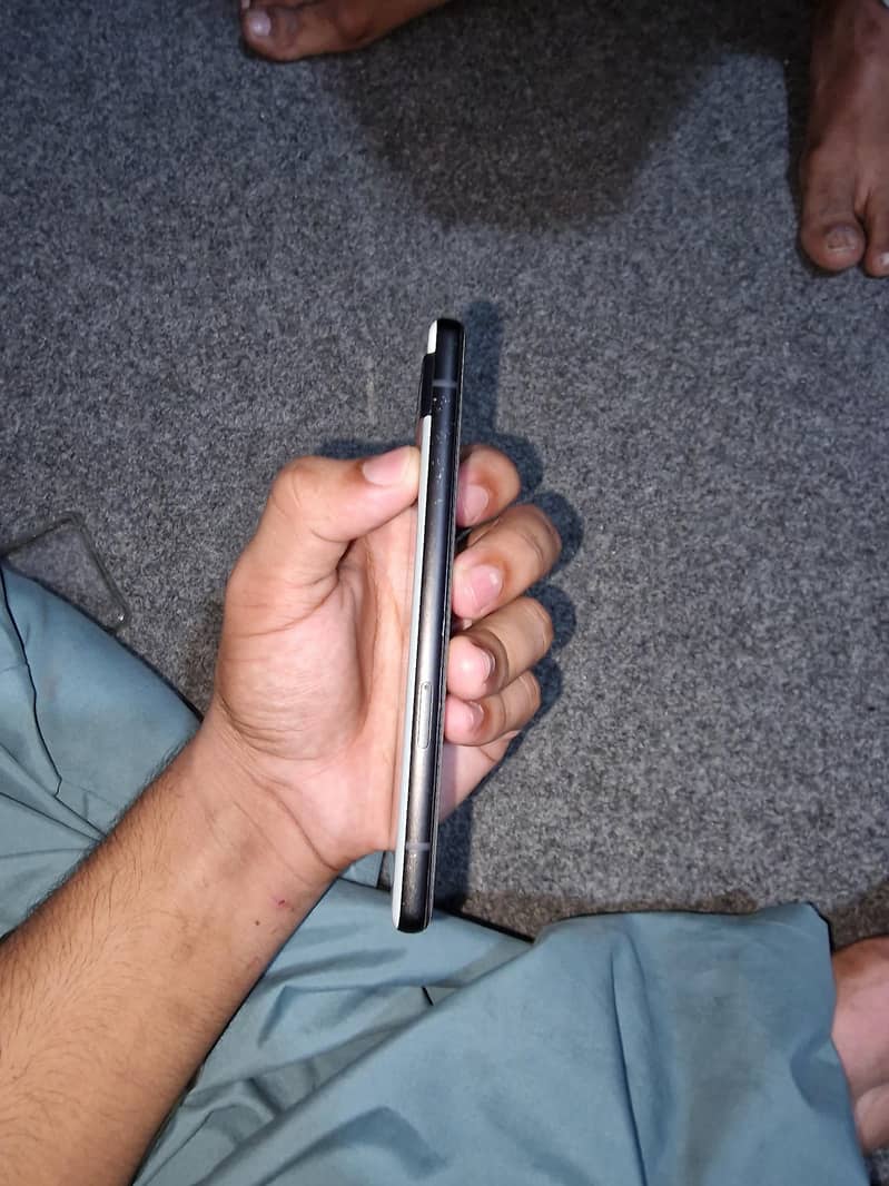 Google Pixel 6a 3