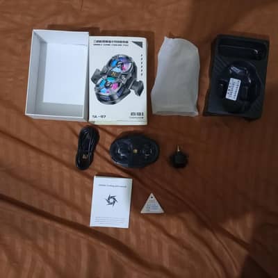 dual fan cooler for mobile with RGB lights condition 10/10 no fault