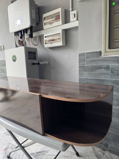 Wall mounted tv console