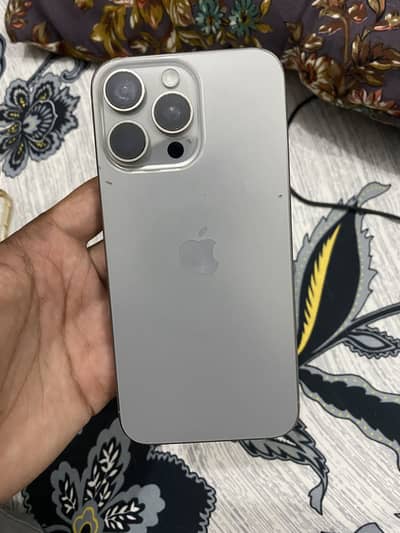 Apple iPhone 15 Pro Max