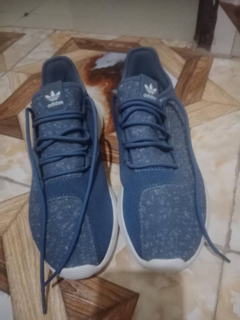 adidas trainers 0