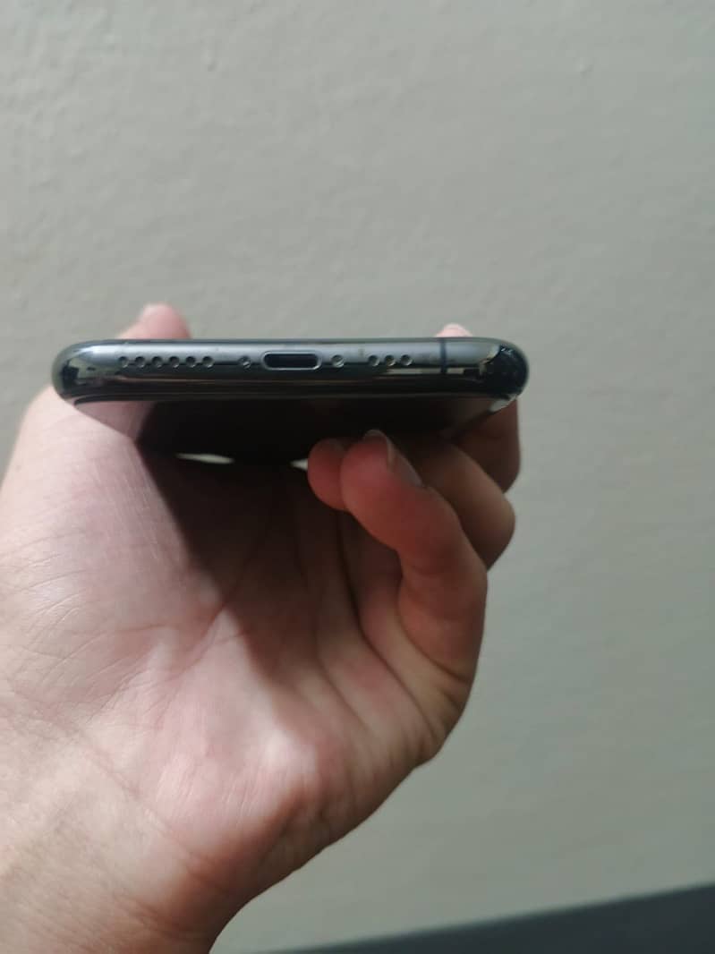 IPhone 11 Pro 3