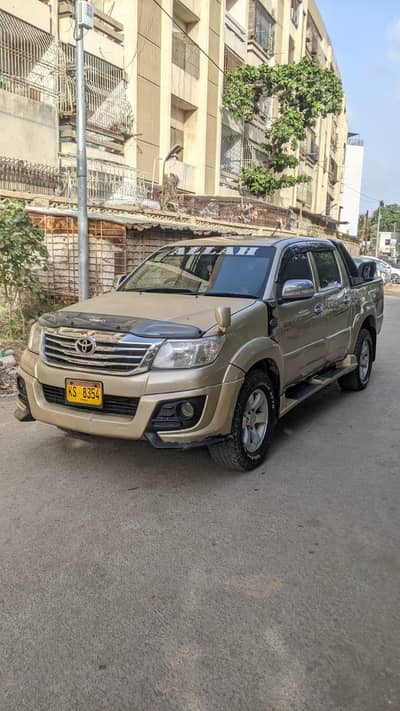 Toyota Hilux 2013 VIGo Automatic