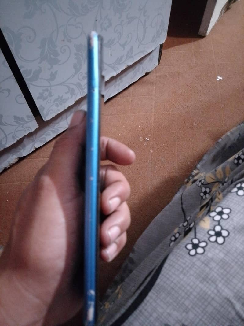 OPPO A16e 4