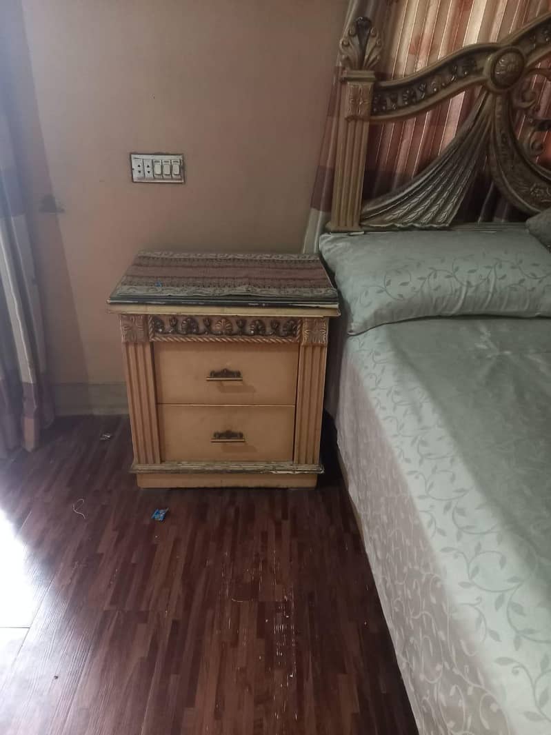 Double Bed set ( Queen Size ) 3