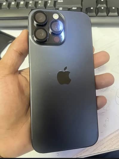 Apple iPhone 16 Pro Max