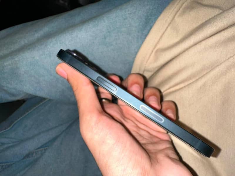 IPHONE 13 2