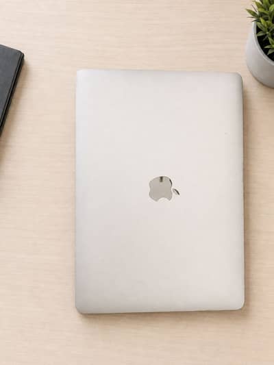 Apple MacBook Pro M1 2020 | 8GB RAM | 256GB SSD | 13.3”