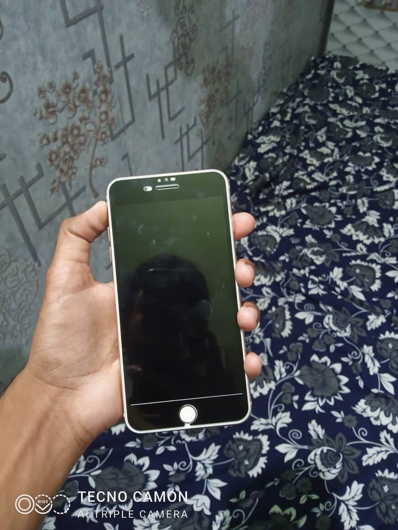Apple iPhone 8 Plus 2