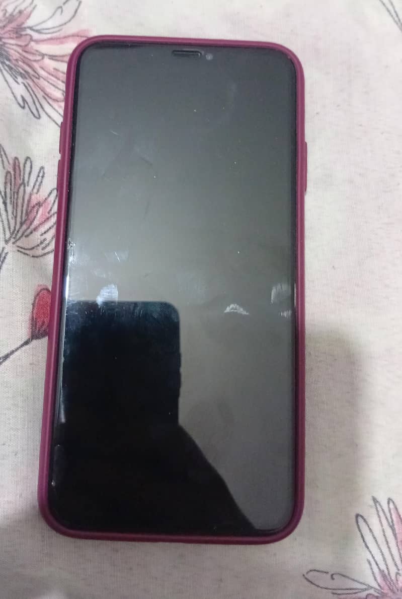 Apple iPhone XS Max 3