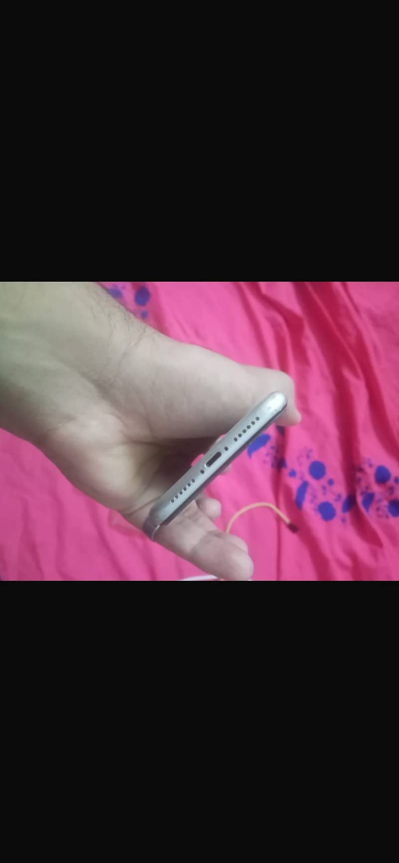 Apple iPhone 11 4