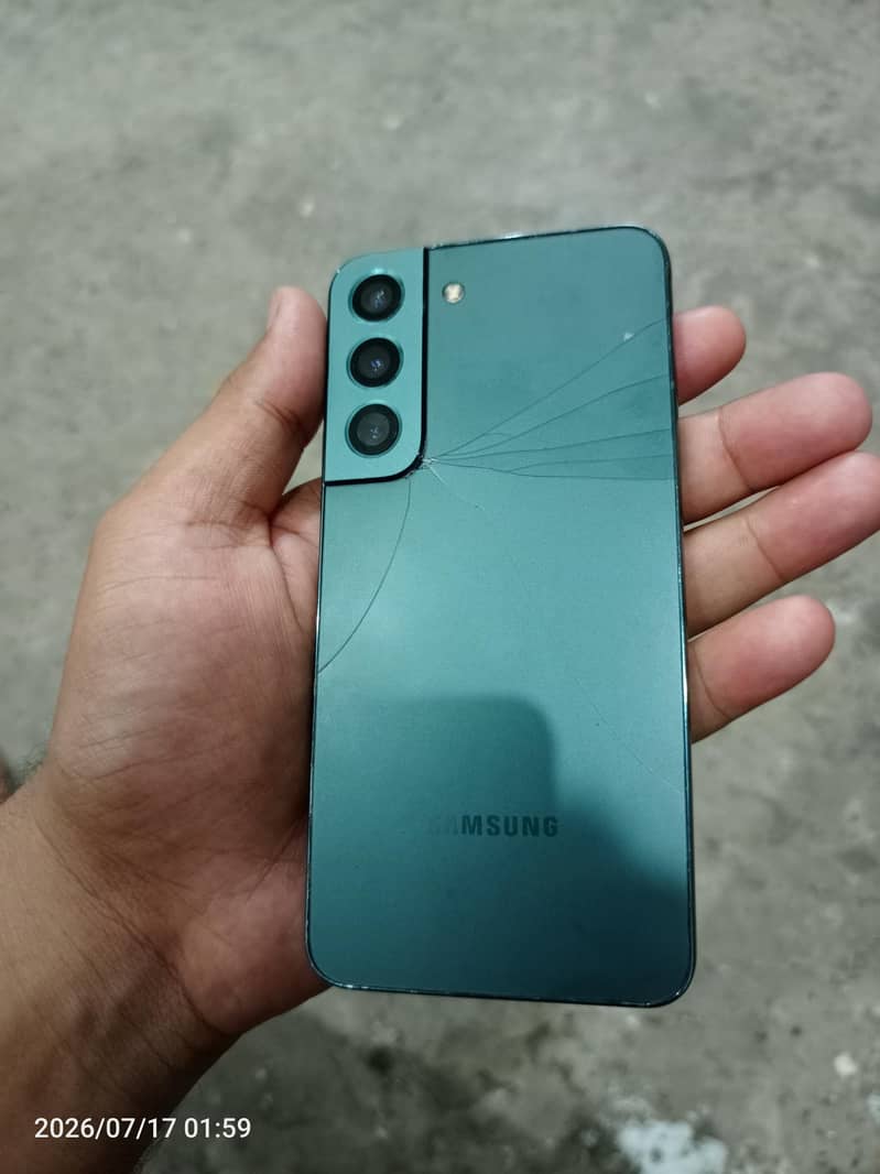 Samsung Mobile S22 5g 4