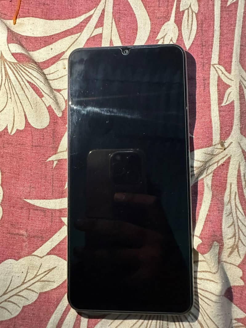 Realme C53 1