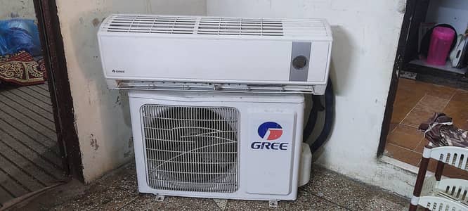 Gree AC/AC 1.5 ton/Split/Non inverter/AC