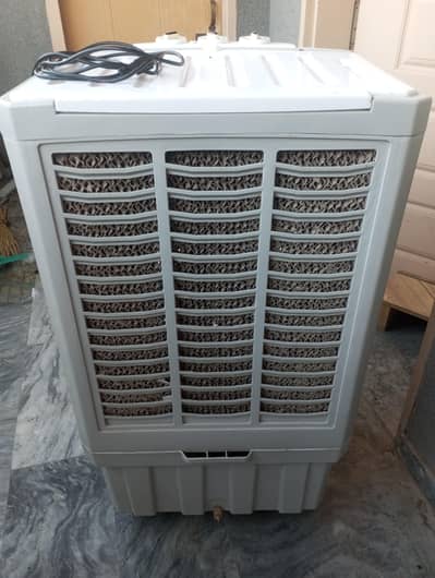 Coolair Model 333 Air Coolair just five month used like new
